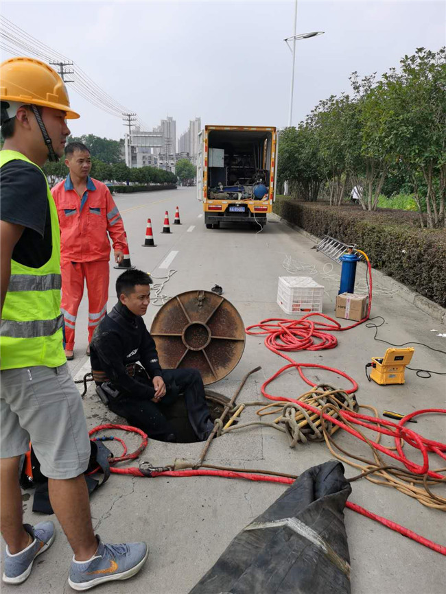 麻丘翻衬法管道修复技术主要工序